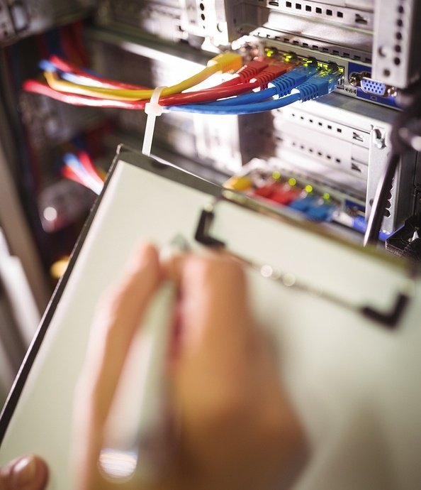 Bảo trì bảo dưỡng thiết bị phòng máy chủ uy tín Bảo trì bảo dưỡng thiết bị phòng máy chủ uy tín