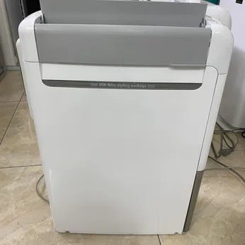 Máy hút ẩm, sấy quần áo Toshiba RAD-80DRX nội địa Nhật