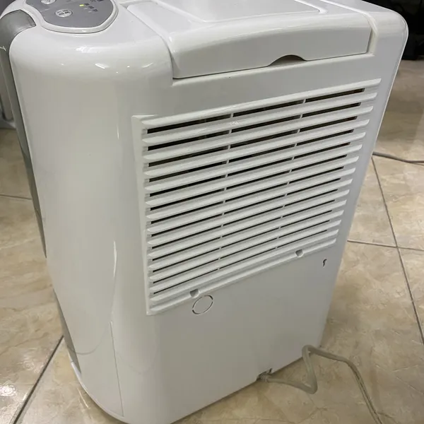 Máy hút ẩm, sấy quần áo Yamazen YDC-A50 nội địa Nhật