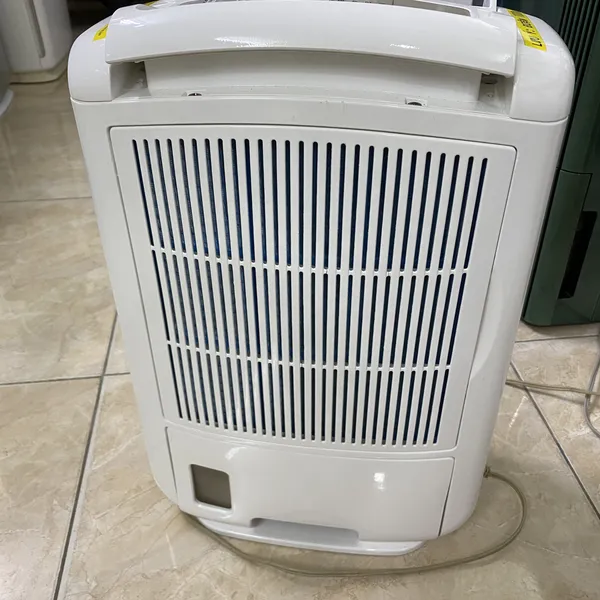 Máy hút ẩm, sấy quần áo Rojirushi RV-JS60 nội địa Nhật