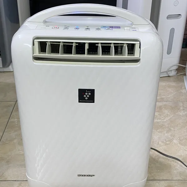 Máy hút ẩm, sấy quần áo Sharp CV-B100 nội địa Nhật