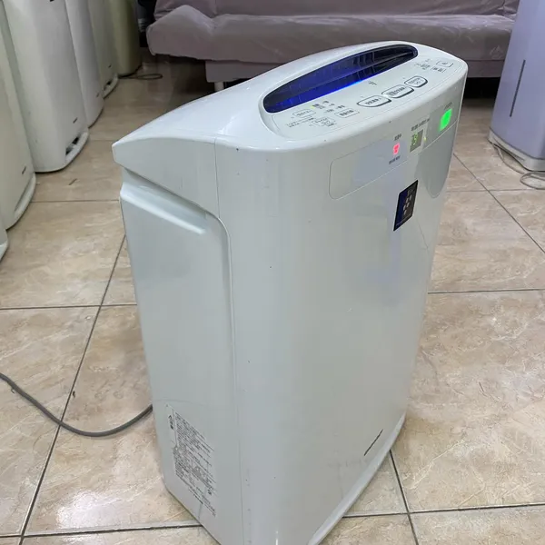Máy Lọc Không Khí Tạo Ẩm Sharp KC-A50 Khử Mùi Diệt Khuẩn Thông Minh Nội Địa Nhật