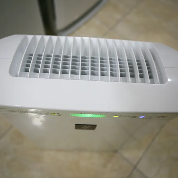 Máy Lọc Không Khí Tạo Ẩm Sharp KC-Y30 Khử Mùi Diệt Khuẩn Thông Minh Nội Địa Nhật