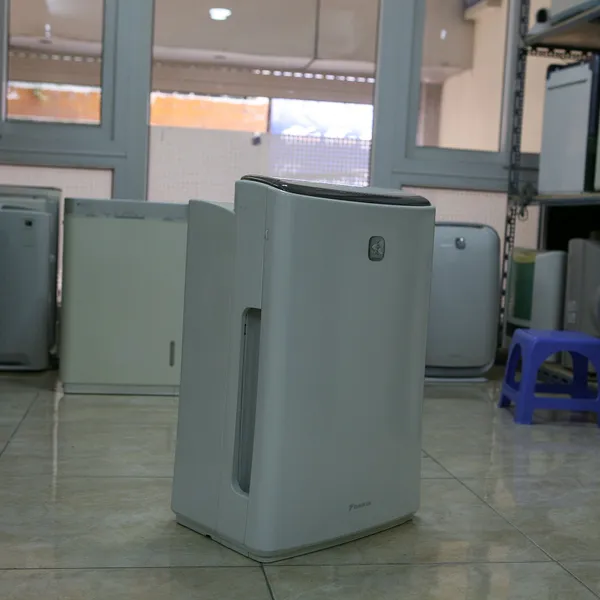 Máy Lọc Không Khí Tạo Ẩm Daikin MCK75L Khử Mùi Diệt Khuẩn Thông Minh Nội Địa Nhật
