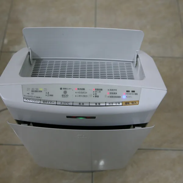 Máy Lọc Không Khí Tạo Ẩm Panasonic F-VXG70 Khử Mùi Diệt Khuẩn Thông Minh Nội Địa Nhật