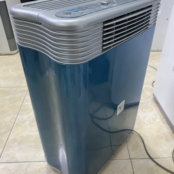 Máy hút ẩm, sấy quần áo Sharp CV-P63CX nội địa Nhật