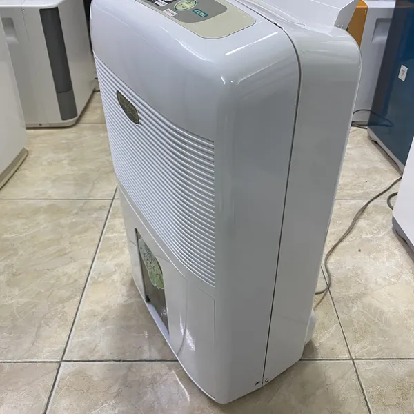 Máy hút ẩm, sấy quần áo Corona CD-106 nội địa Nhật