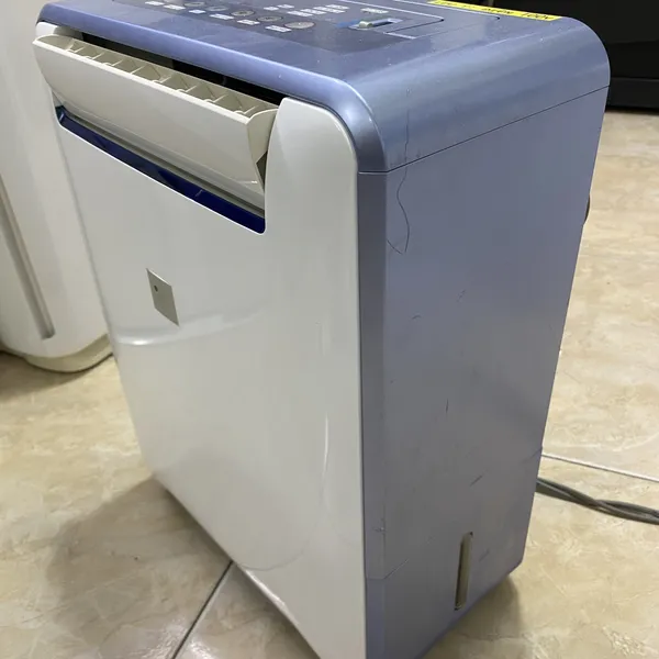 Máy hút ẩm, sấy quần áo Sharp CV-R63CX nội địa Nhật