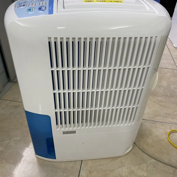 Máy hút ẩm, sấy quần áo Rojirushi RV-GA100 nội địa Nhật