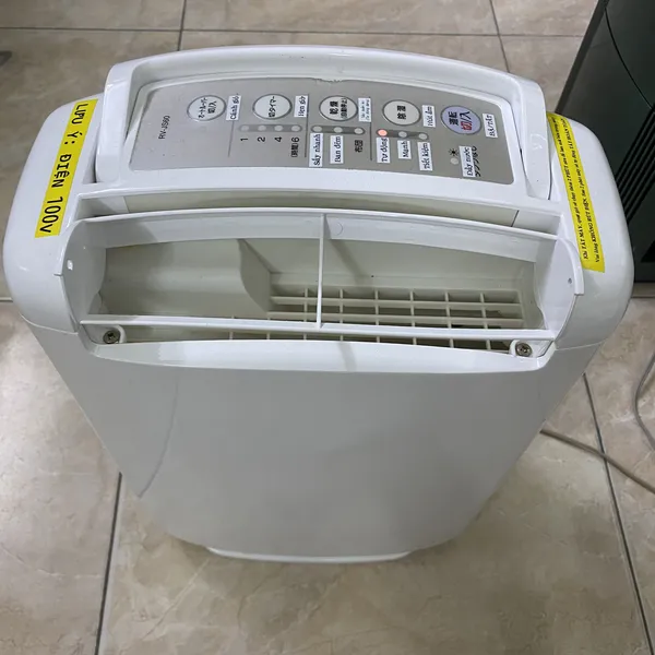 Máy hút ẩm, sấy quần áo Rojirushi RV-JS60 nội địa Nhật
