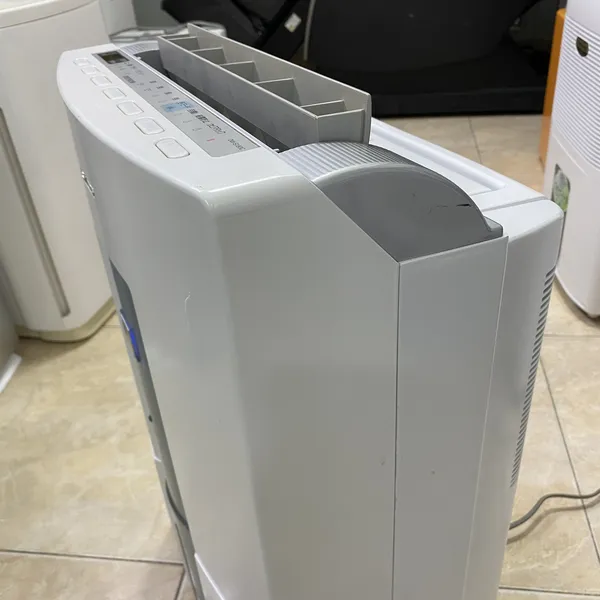 Máy hút ẩm, sấy quần áo Sharp DW-S180C nội địa Nhật