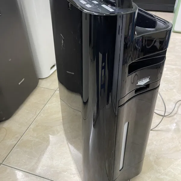 Máy Lọc Không Khí Tạo Ẩm Sharp KC-D70 Khử Mùi Diệt Khuẩn Thông Minh Nội Địa Nhật