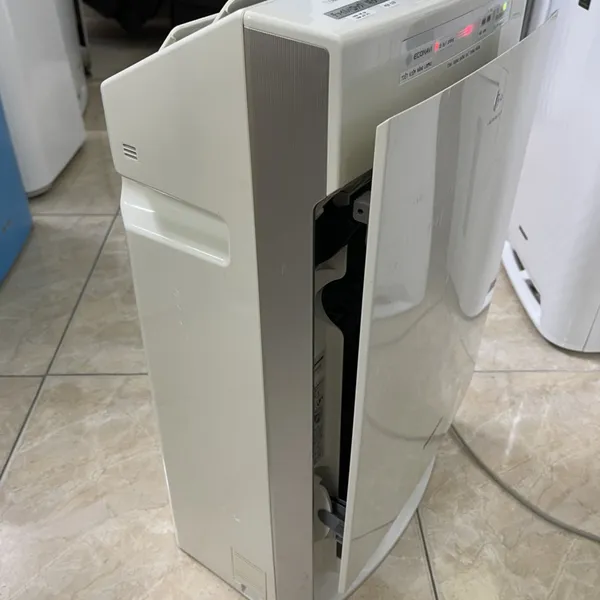 Máy Lọc Không Khí Tạo Ẩm Panasonic F-VXH50 Khử Mùi Diệt Khuẩn Thông Minh Nội Địa Nhật
