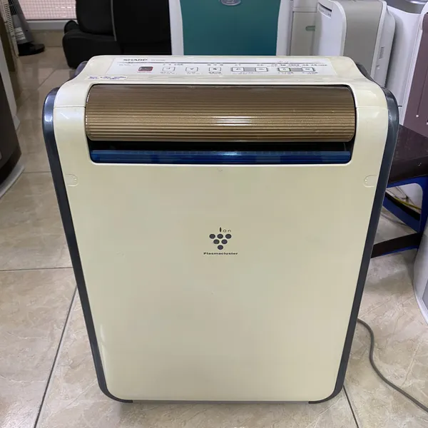 Máy hút ẩm, sấy quần áo Sharp CV-U100C nội địa Nhật