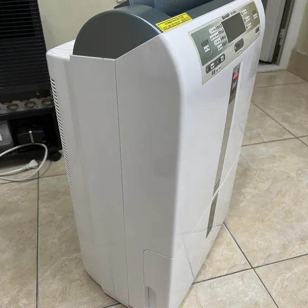 Máy hút ẩm, sấy quần áo Sharp DW-209EX nội địa Nhật