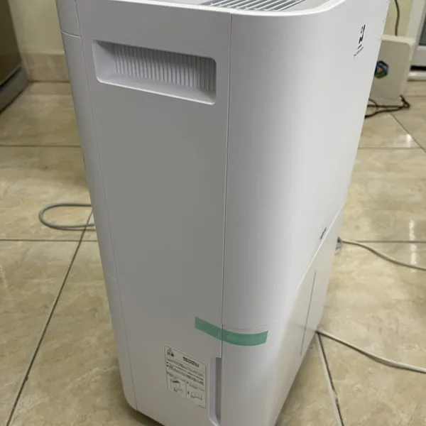 Máy hút ẩm, sấy quần áo Taijutsu AD-25R134E-W mới 100% điện 220V hàng Nhật xuất khẩu