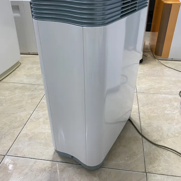 Máy hút ẩm, sấy quần áo Sharp CV-P63CX nội địa Nhật