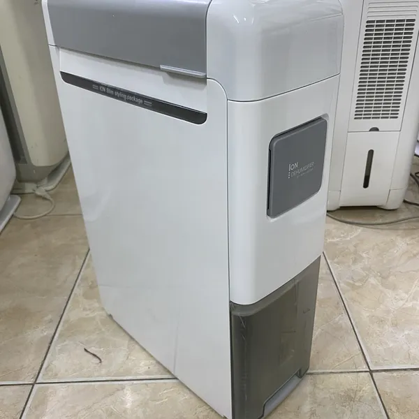 Máy hút ẩm, sấy quần áo Toshiba RAD-80DRX nội địa Nhật
