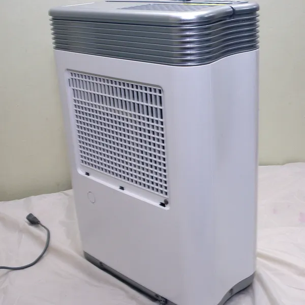 Máy hút ẩm, sấy quần áo Sharp CV-P63CX nội địa Nhật