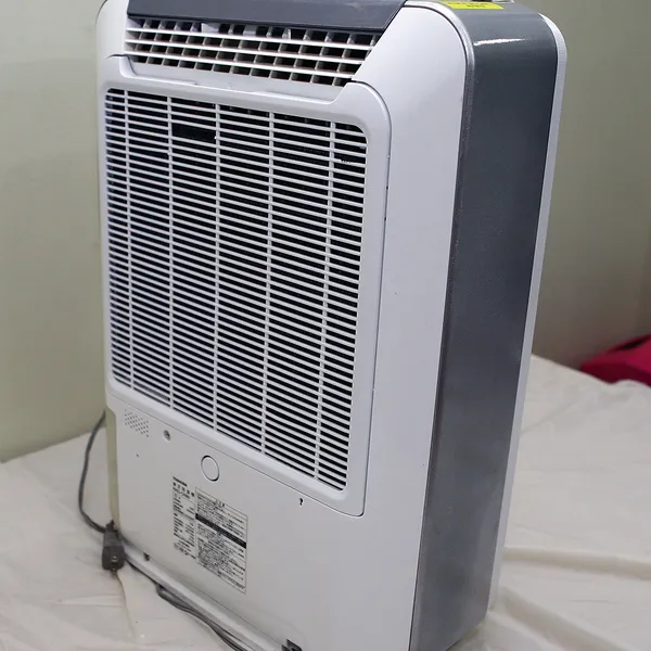 Máy hút ẩm, sấy quần áo Toshiba RAD-C80DFX nội địa Nhật