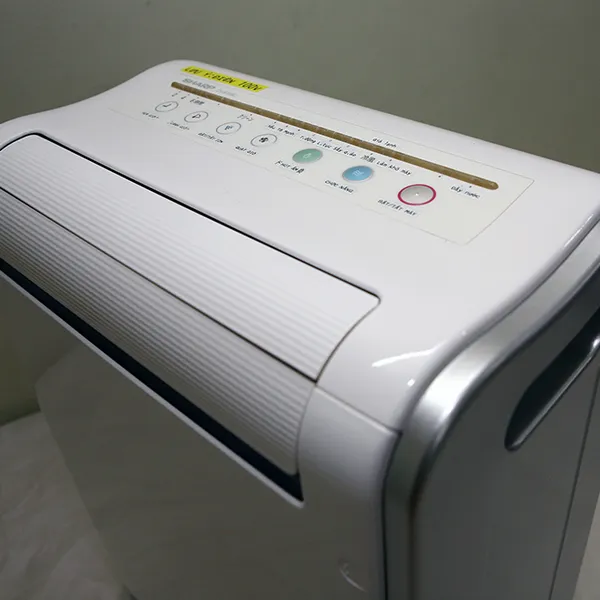 Máy hút ẩm, sấy quần áo Sharp CV-S100C nội địa Nhật