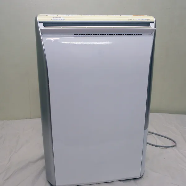 Máy hút ẩm, sấy quần áo Panasonic  F-YHGX120 nội địa Nhật