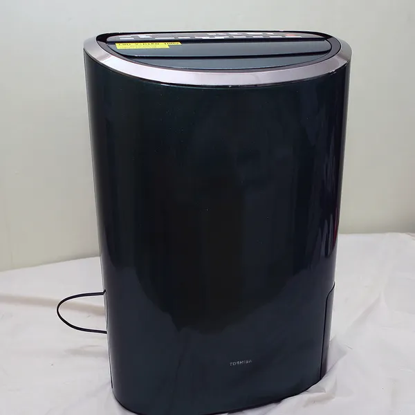 Máy hút ẩm, sấy quần áo Toshiba RAD-CP100 nội địa Nhật