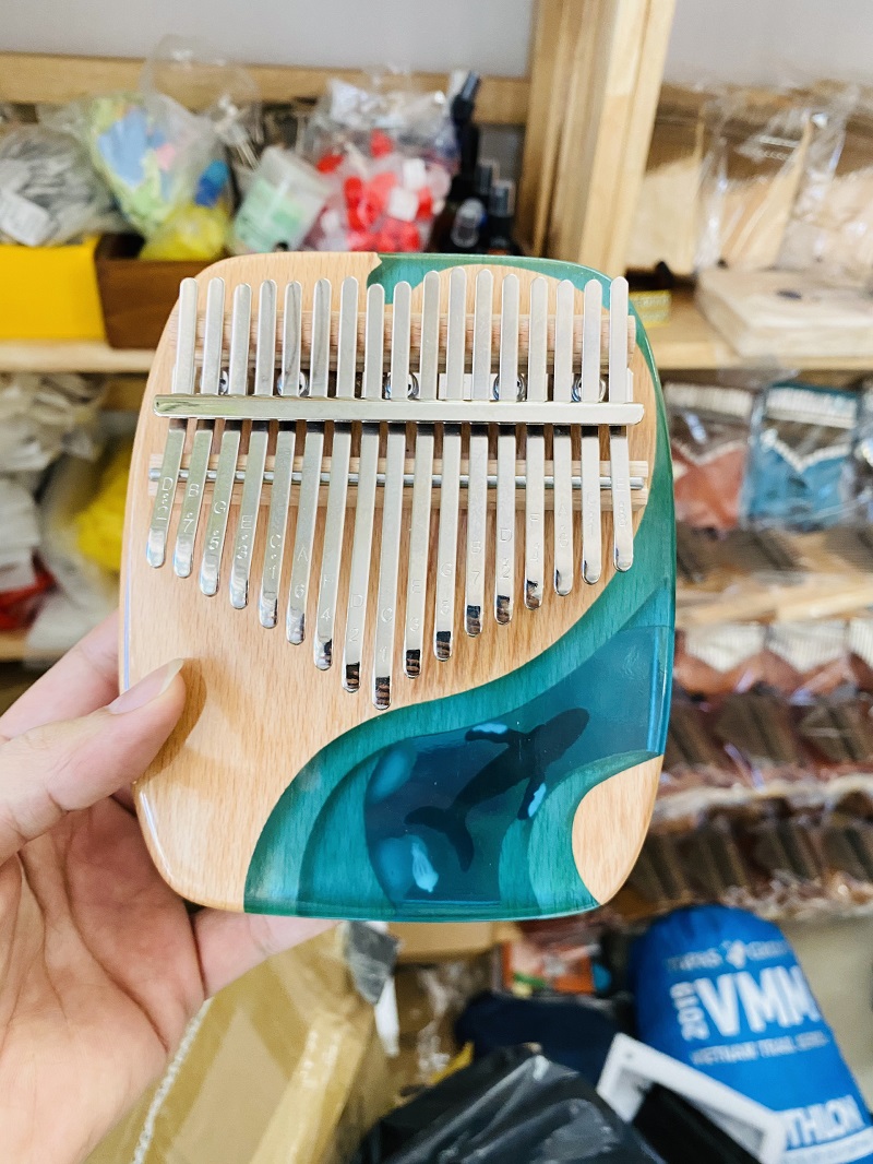 Xuất hiện đốt phá của đàn Kalimba 21 phím Xuất hiện đốt phá của đàn Kalimba 21 phím