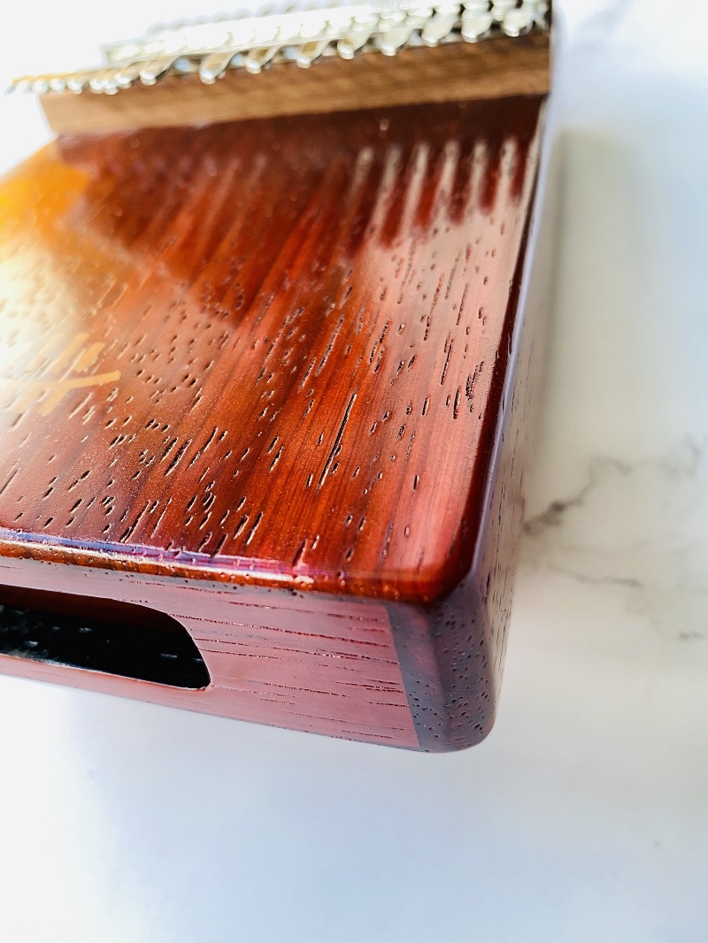 đàn kalimba 17 phím âm đáy gỗ hoa lê đỏ kalinh đàn kalimba 17 phím âm đáy gỗ hoa lê đỏ kalinh