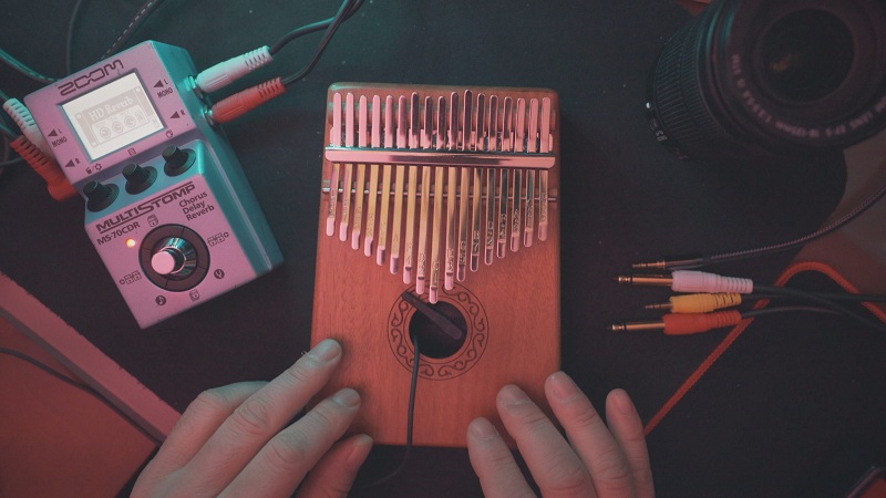 Đàn Kalimba không chỉ là một nhạc cụ mà còn là một liều thuốc tinh thần Đàn Kalimba không chỉ là một nhạc cụ mà còn là một liều thuốc tinh thần