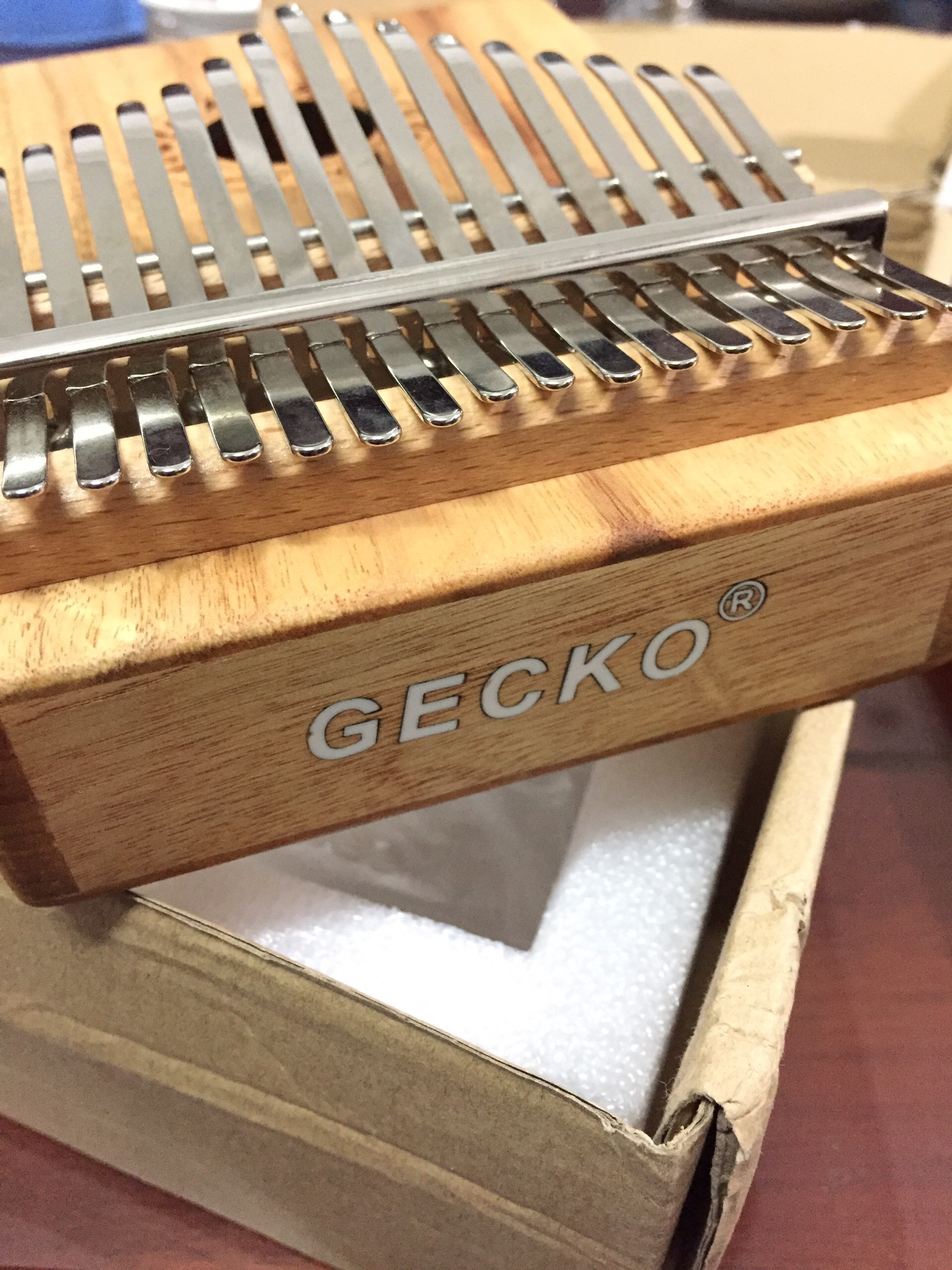 Đàn có thiết kế gọn nhẹ Đàn có thiết kế gọn nhẹ