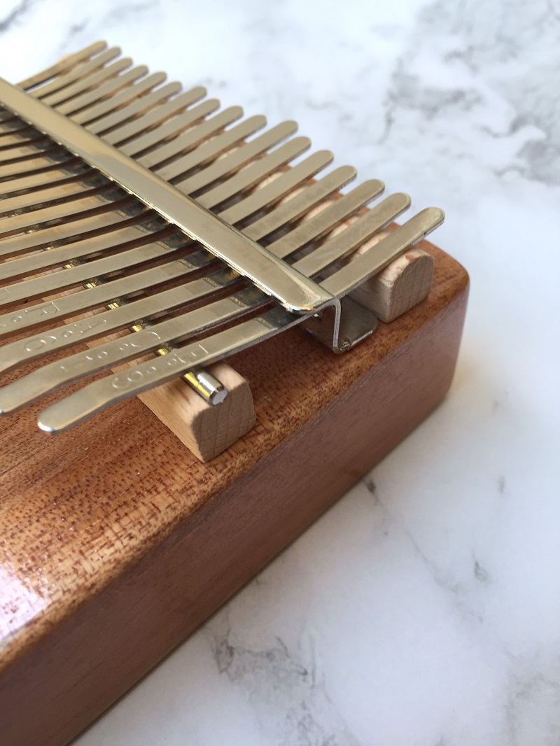 Đàn Kalimba 17 Phím Gỗ Mun Ebony Âm Đáy Vũ Công Purm KaLinh Đàn Kalimba 17 Phím Gỗ Mun Ebony Âm Đáy Vũ Công Purm KaLinh