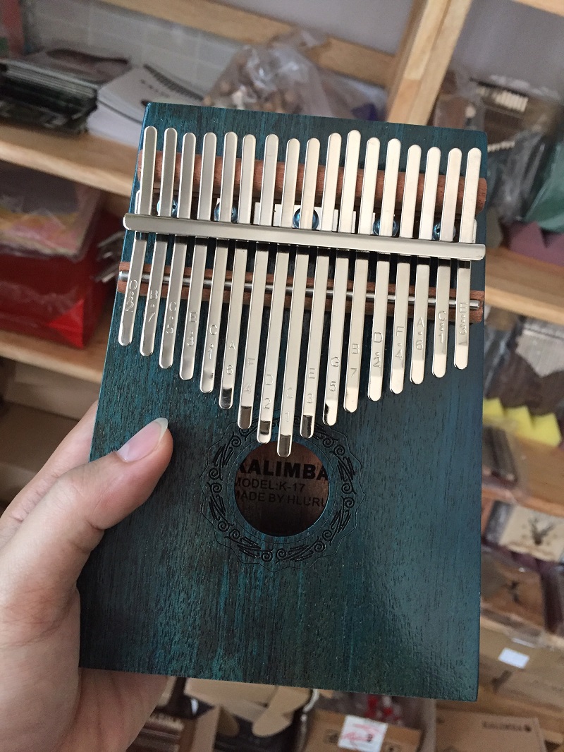 Hé mở bức màn bí mật về bí quyết lựa chọn đàn Kalimba chất lượng Hé mở bức màn bí mật về bí quyết lựa chọn đàn Kalimba chất lượng