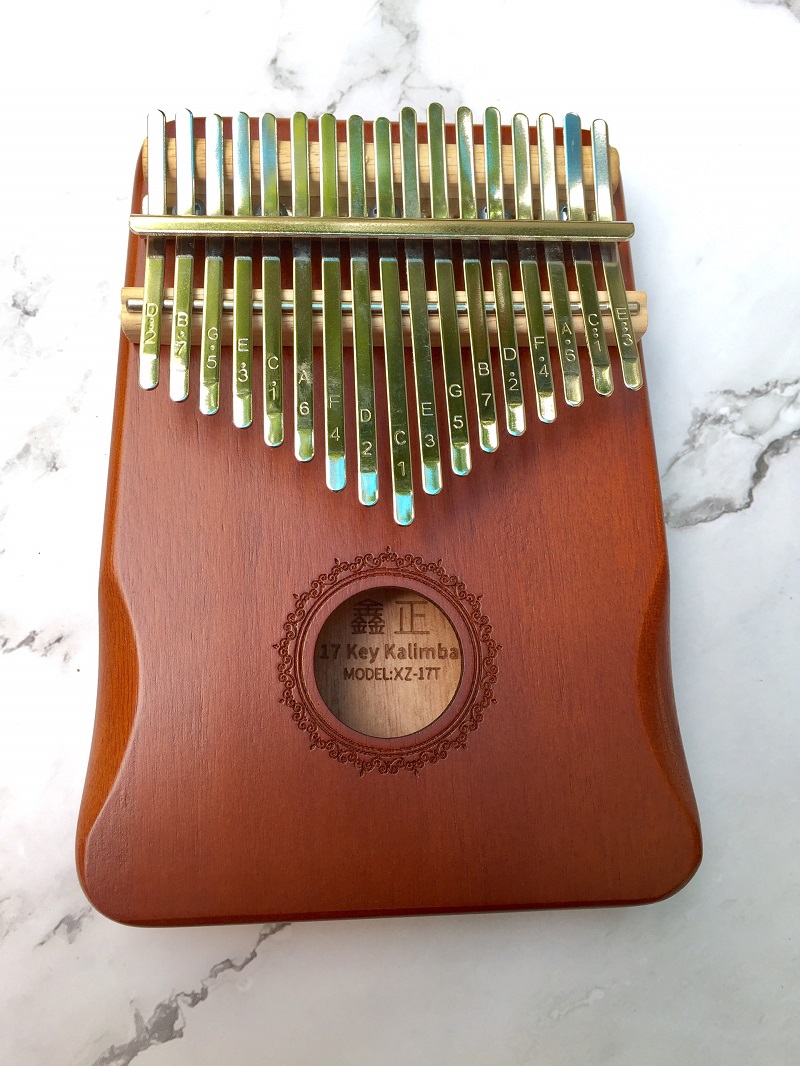 Đàn Kalimba Bo Góc 17 Phím Gỗ Classic Đàn Kalimba 17 Phím Gỗ Mahogany Bo Góc Classic XinZheng KaLinh