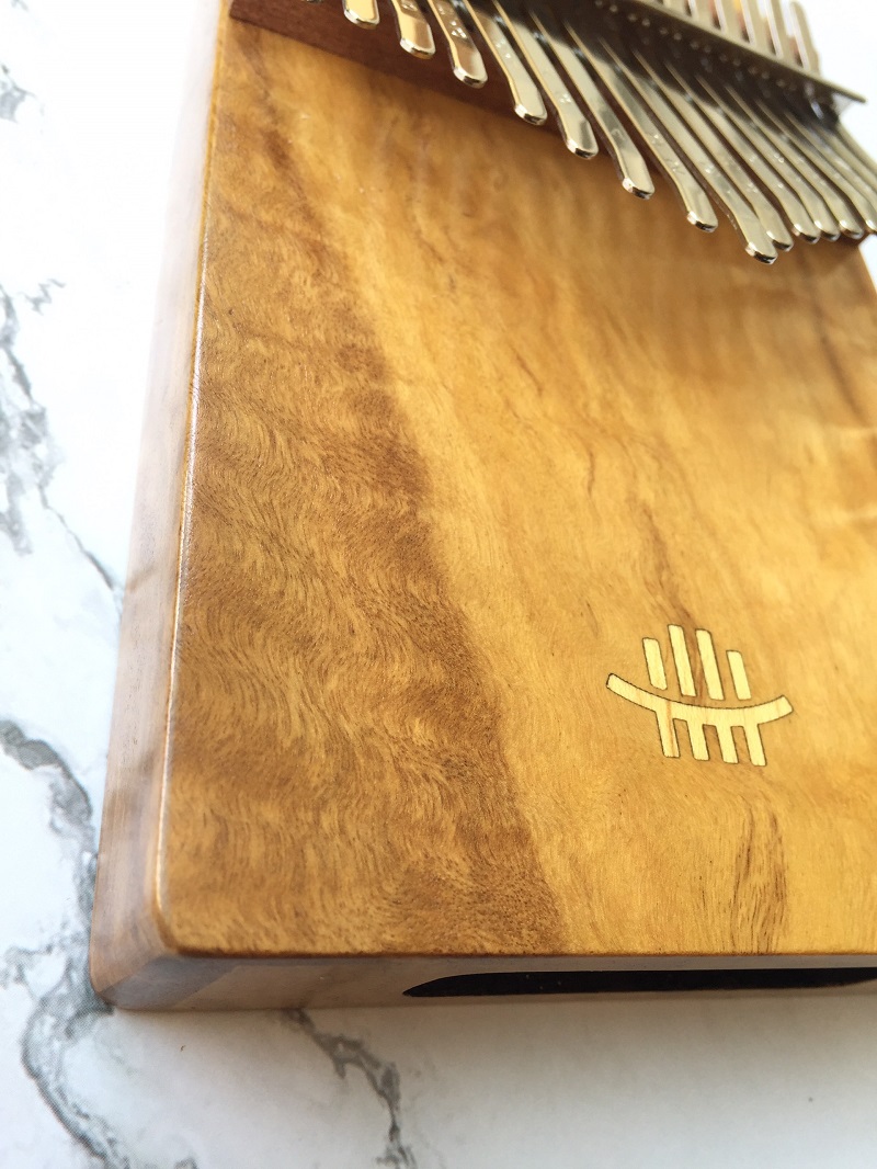 Đàn Kalimba 17 Phím Gỗ Trinh Nam Âm Đáy KaLinh Đàn Kalimba 17 Phím Gỗ Trinh Nam Âm Đáy KaLinh