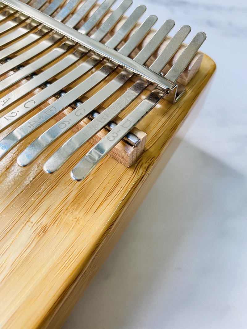 Đàn Kalimba 17 Phím Gỗ Tre Cổ Điển Classic Gecko KaLinh Đàn Kalimba 17 Phím Gỗ Tre Cổ Điển Classic Gecko KaLinh