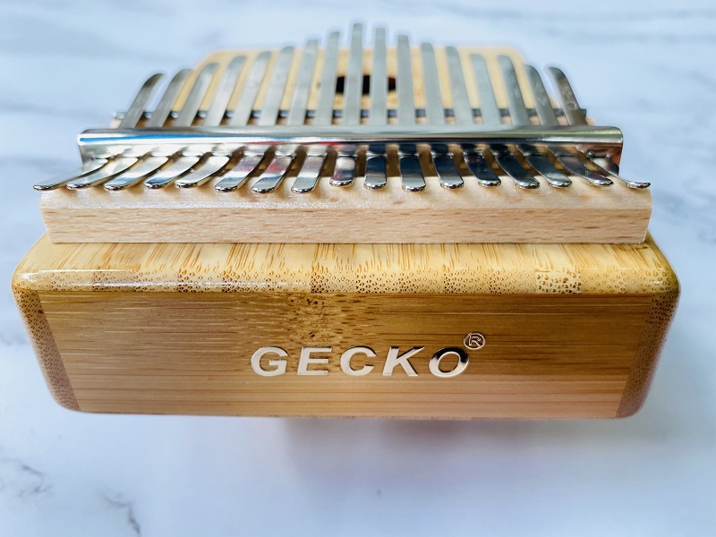 Đàn Kalimba 17 Phím Gỗ Tre Cổ Điển Classic Gecko KaLinh Đàn Kalimba 17 Phím Gỗ Tre Cổ Điển Classic Gecko KaLinh