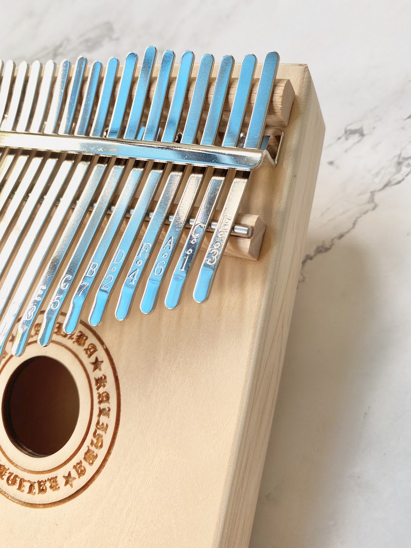 Đàn Kalimba 17 Phím Classic Gỗ Thông Nhám KaLinh Đàn Kalimba 17 Phím Classic Gỗ Thông Nhám KaLinh