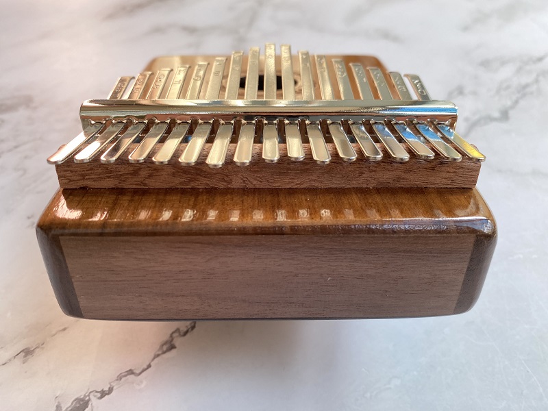 Đàn Kalimba 17 Phím Gỗ Óc Chó Classic Walnut KaLinh Đàn Kalimba 17 Phím Gỗ Óc Chó Classic Walnut KaLinh