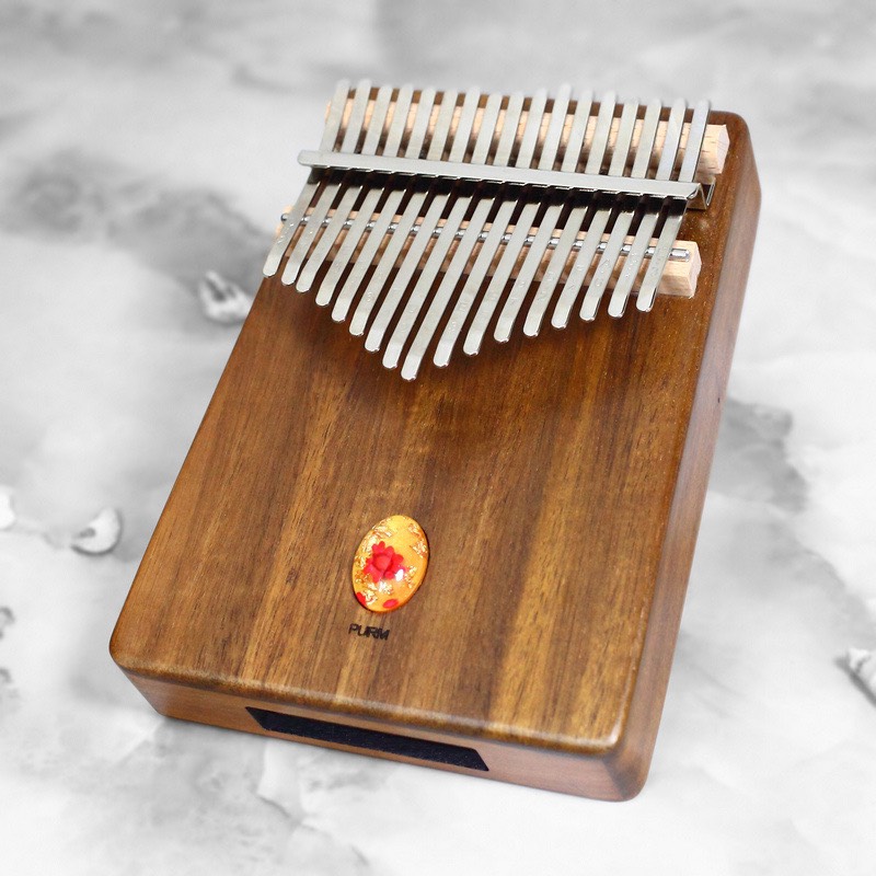 Đàn Kalimba 17 Phím Gỗ Keo Acacia (Koa) Âm Đáy Khảm Ngọc Purm Đàn Kalimba 17 Phím Gỗ Keo Acacia (Koa) Âm Đáy Khảm Ngọc Purm