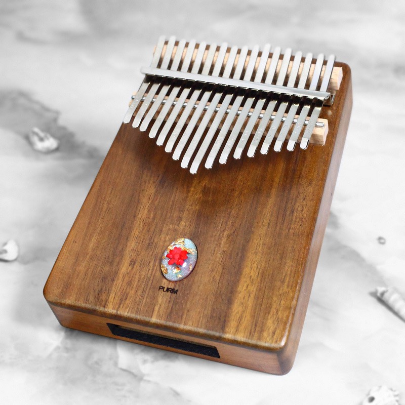 Đàn Kalimba 17 Phím Gỗ Keo Acacia (Koa) Âm Đáy Khảm Ngọc Purm Đàn Kalimba 17 Phím Gỗ Keo Acacia (Koa) Âm Đáy Khảm Ngọc Purm