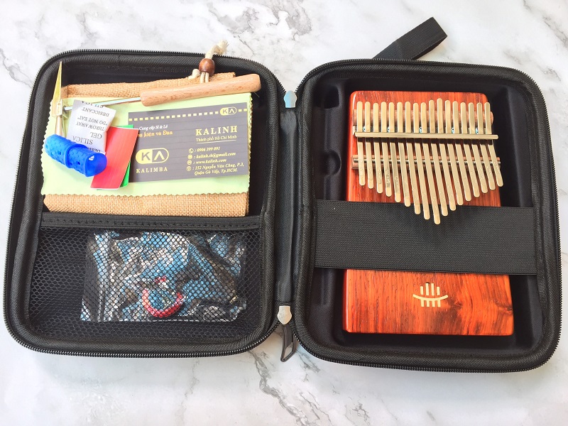 Đàn Kalimba 17 Phím Gỗ Nguyên Khối Hoa Lê Đỏ KaLinh Đàn Kalimba 17 Phím Gỗ Nguyên Khối Hoa Lê Đỏ KaLinh
