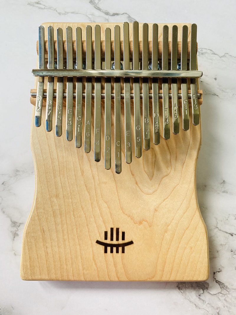Đàn Kalimba 17 Phím Nguyên Khối Bo Gỗ Phong Kalinh Đàn Kalimba 17 Phím Nguyên Khối Bo Gỗ Phong Kalinh