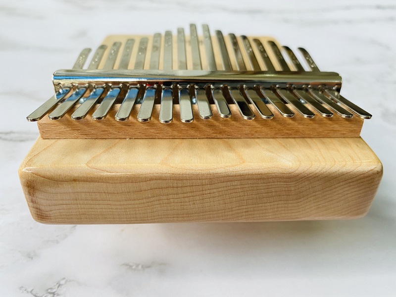 Đàn Kalimba 17 Phím Nguyên Khối Bo Gỗ Phong Kalinh Đàn Kalimba 17 Phím Nguyên Khối Bo Gỗ Phong Kalinh