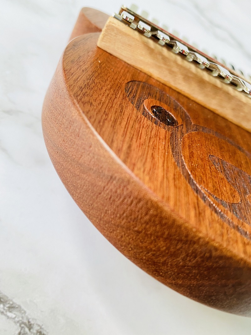 Đàn kalimba 17 phím Gấu gỗ Sapele Kalinh Đàn kalimba 17 phím Gấu gỗ Sapele Kalinh