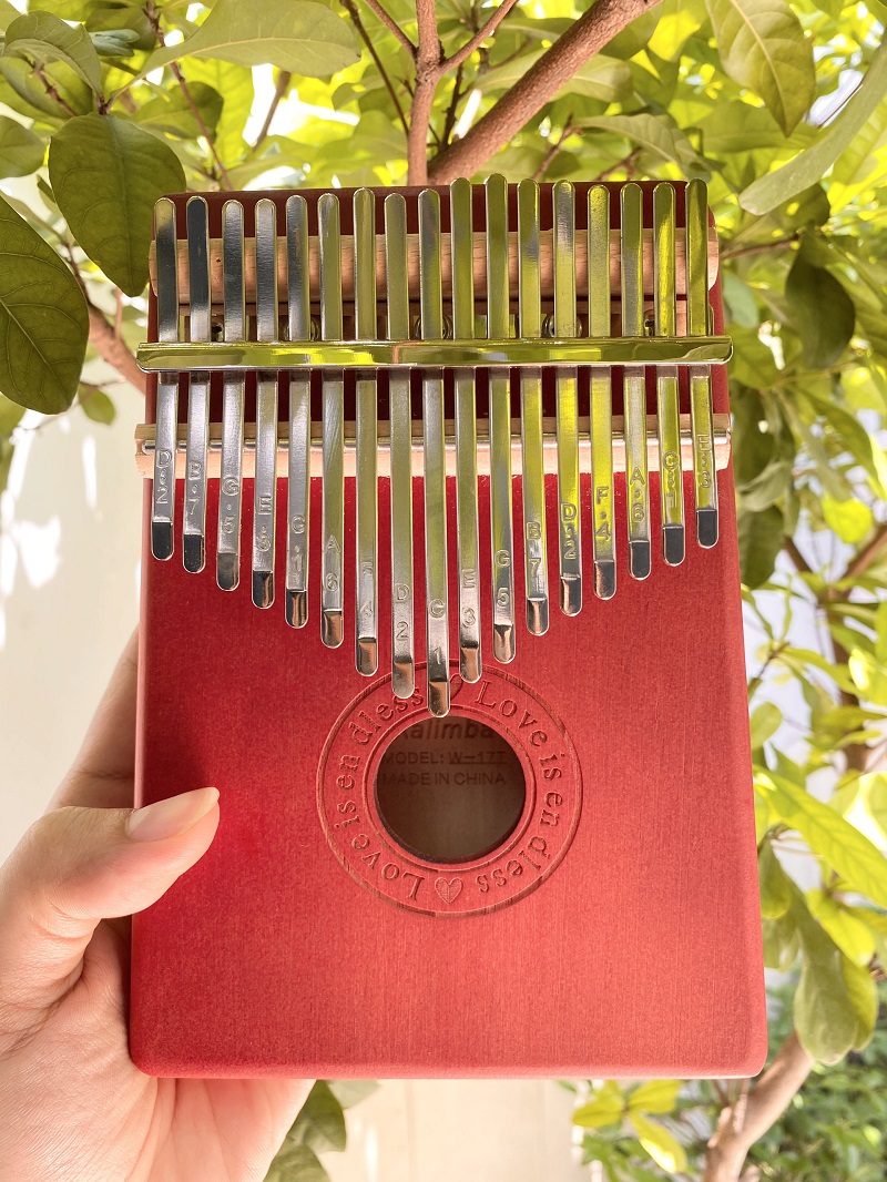 Đàn Kalimba 17 Phím Classic Gỗ Mahogany Đỏ Nhám Đàn Kalimba 17 Phím Classic Gỗ Mahogany Đỏ Nhám