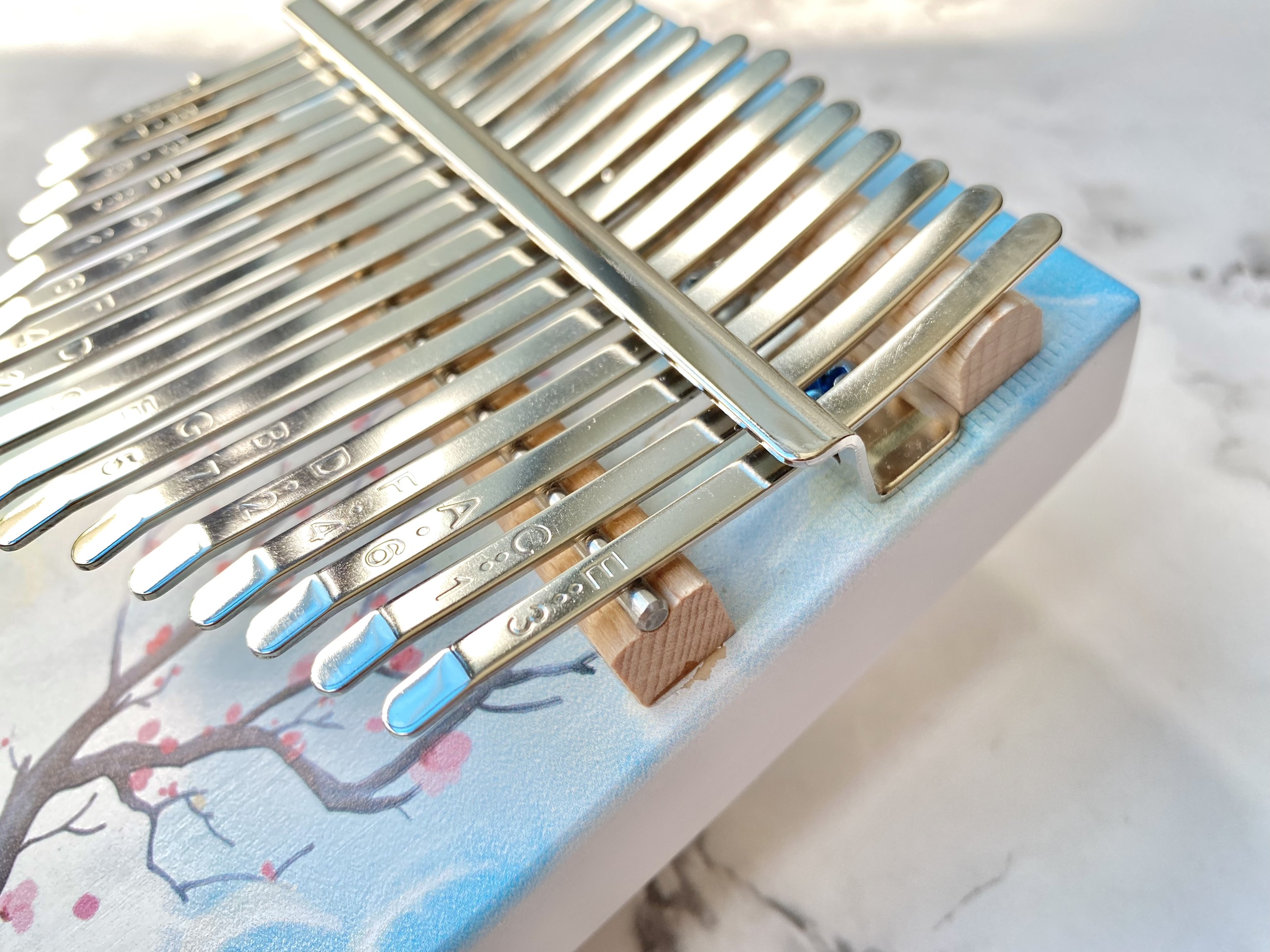 Đàn Kalimba 17 Phím Nguyên Khối Art KaLinh Hươu Đàn Kalimba 17 Phím Nguyên Khối Art KaLinh Hươu