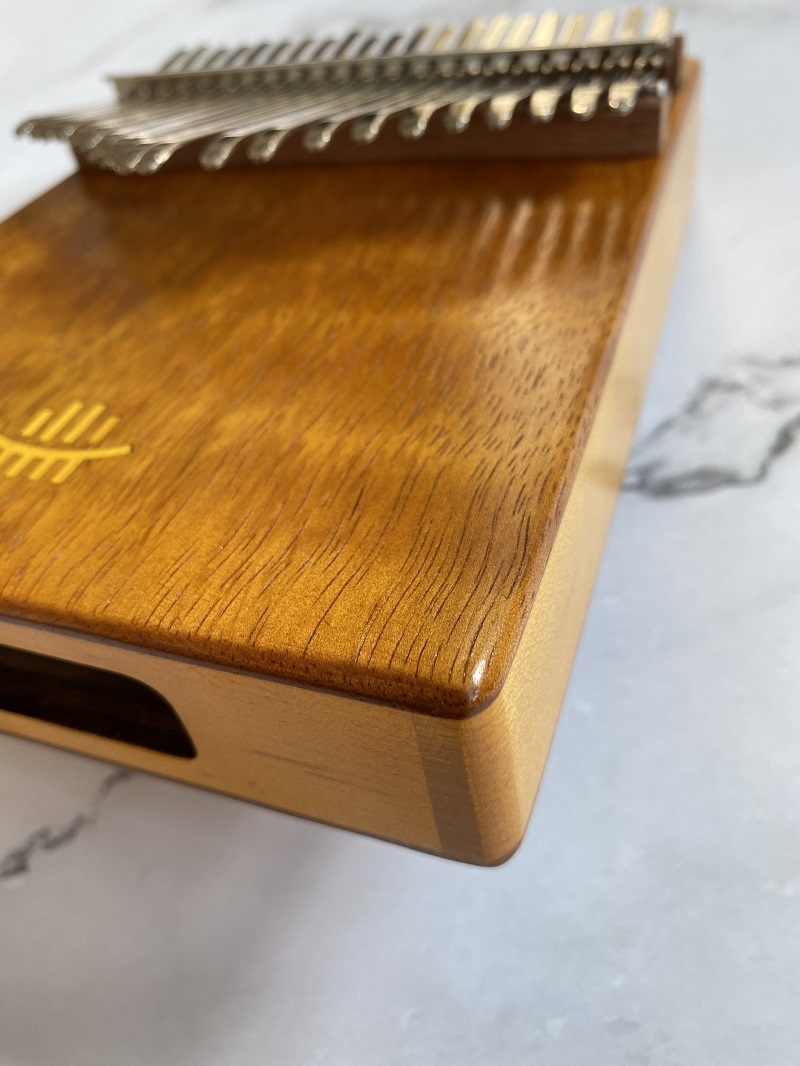 Đàn Kalimba 21 Phím Gỗ Trinh Nam Âm Đáy KaLinh Đàn Kalimba 21 Phím Gỗ Trinh Nam Âm Đáy KaLinh