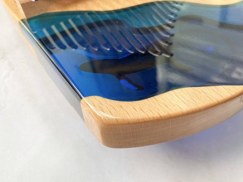 Đàn kalimba 21 phím Gỗ Nguyên Khối Cá Xanh Khảm Bo Góc Đàn kalimba 21 phím Gỗ Nguyên Khối Cá Xanh Khảm Bo Góc