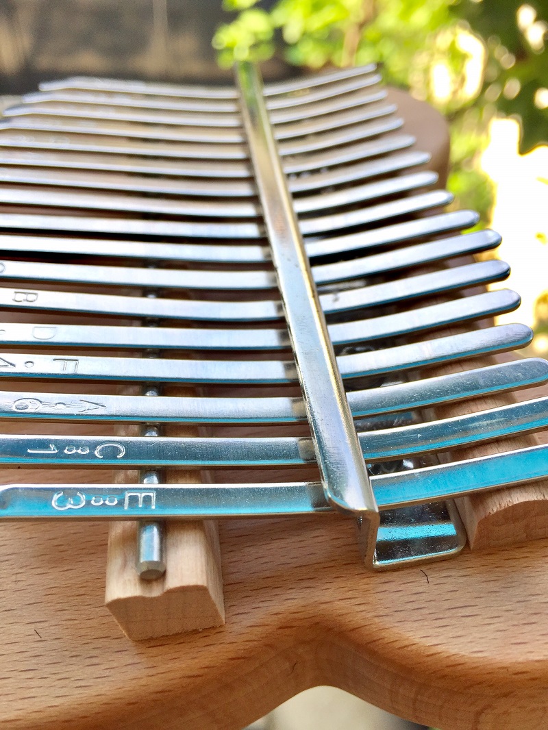 Đàn Kalimba 17 Phím Nguyên Khối Gỗ Sồi Bo Tròn CalloWay KaLinh Đàn Kalimba 17 Phím Nguyên Khối Gỗ Sồi Bo Tròn CalloWay KaLinh